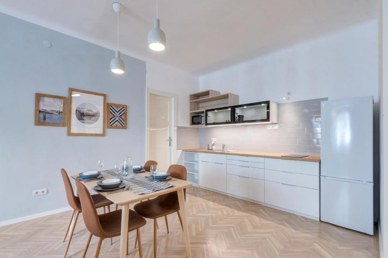 Galya Apartment Βουδαπέστη Εξωτερικό φωτογραφία